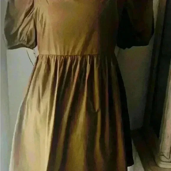 Forever21 Olive green dress - Picture 3 of 5